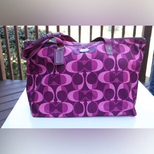 Coach signature logo tote bag